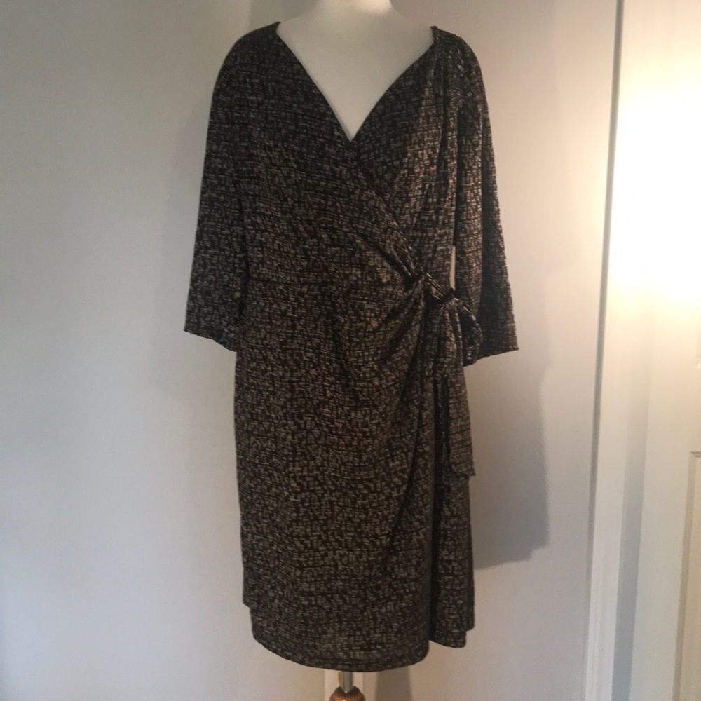 Ivy & Blu multicolored side gathered dress